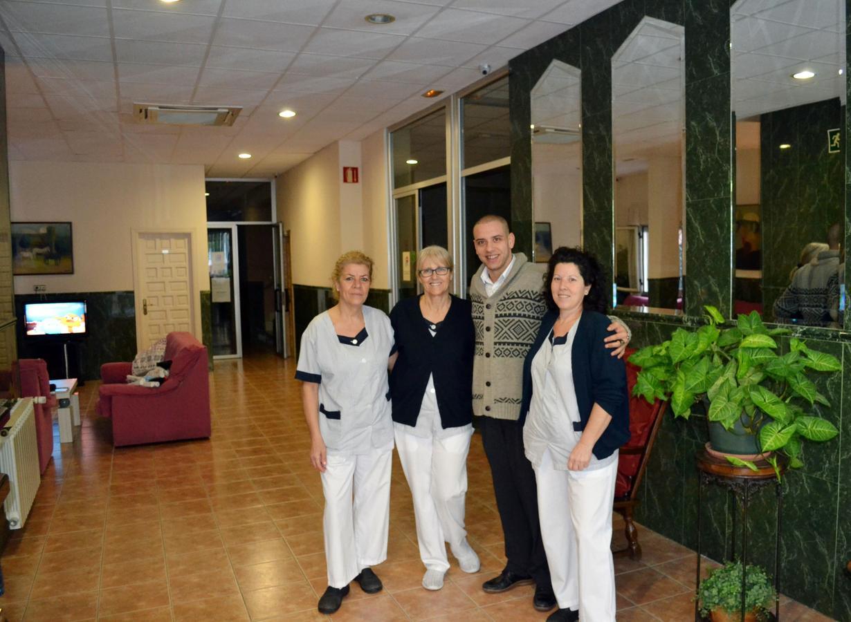 Hostal La Casa De Enfrente Малага Екстер'єр фото